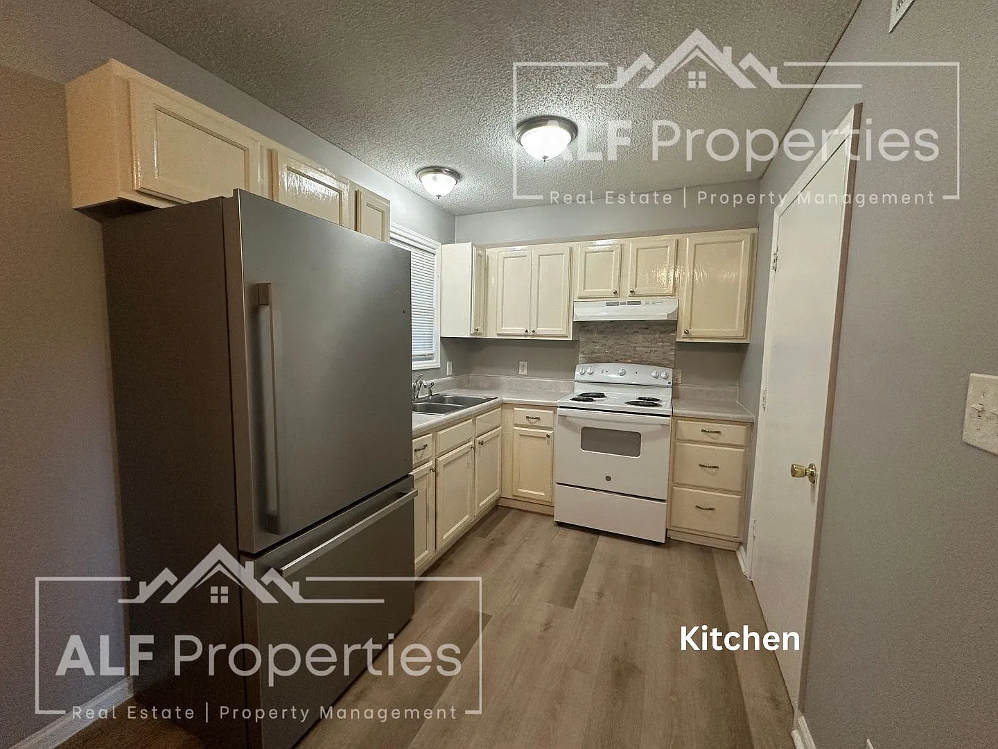 713 North Street Unit C — Photo 2
