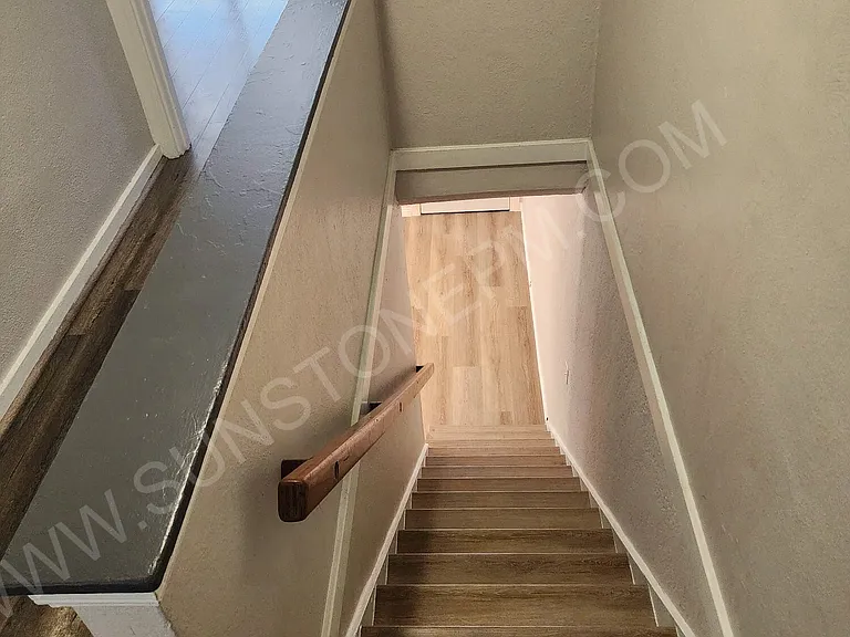 975 N Eleanor St — Photo 11