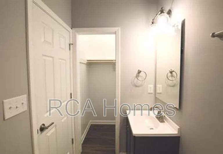 3501 N Illinois St #3 — Photo 9