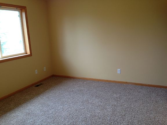 2nd image of 6414 207th St N
