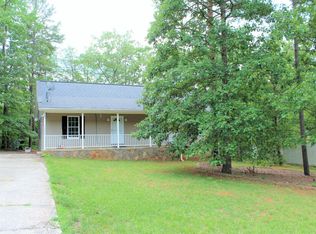 2223 Regency Dr, Randleman, NC 27317