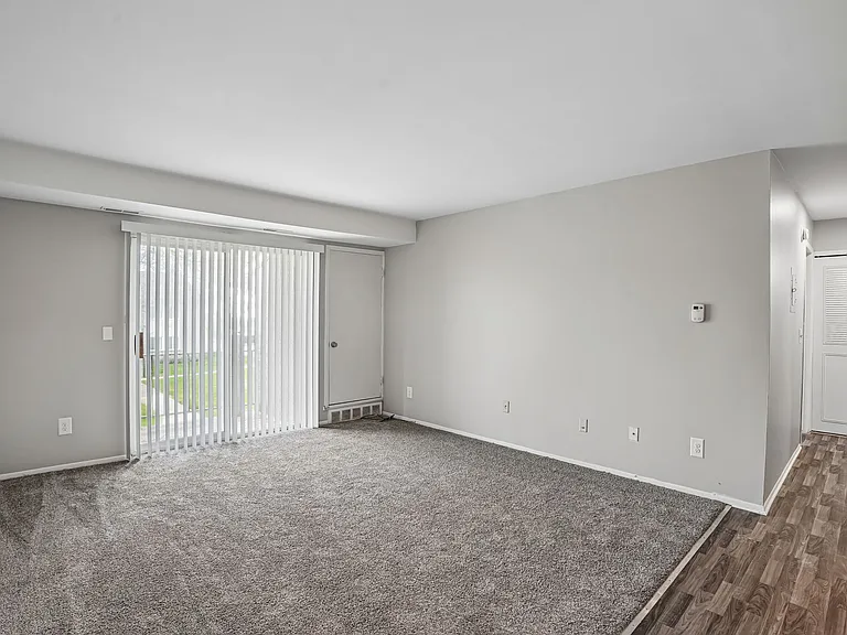 Midtown Park Apartments — Photo 57