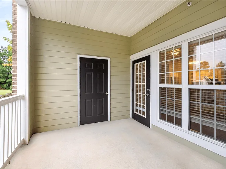 Puller Place Apartments — Photo 25
