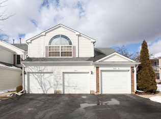 600 W Streamwood Blvd #B, Streamwood, IL 60107