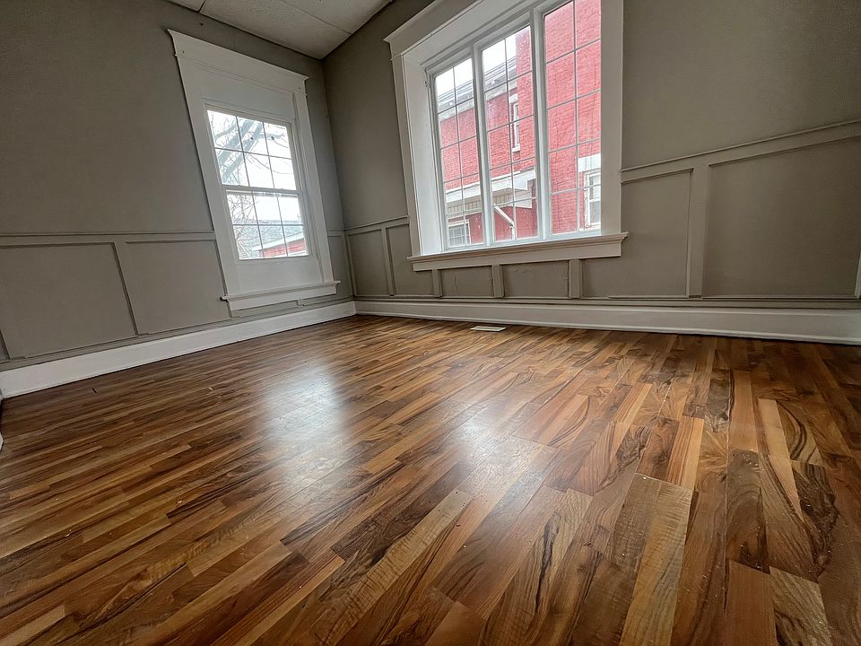 1st image of 509 S 5th St