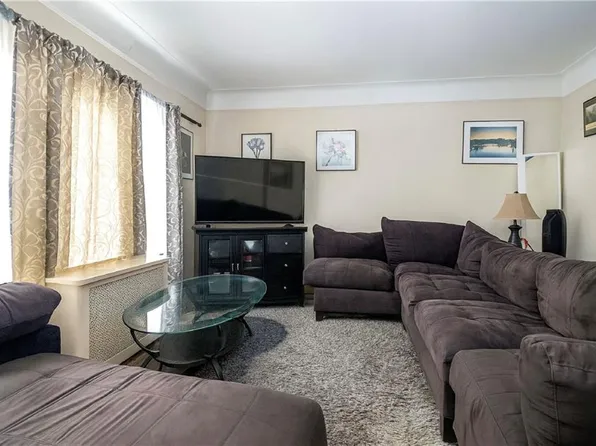 4809 Avenue M image 3 of 15