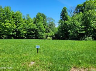 18 Summit View Ct, Honesdale, PA 18431