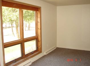 2201 Elisha Ave APT C, Zion, IL