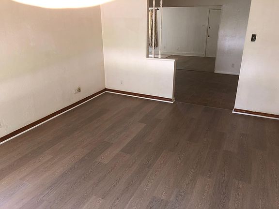 2nd image of 506 Dorris Dr