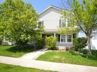 16330 Rookery Dr, Crest Hill, IL 60403