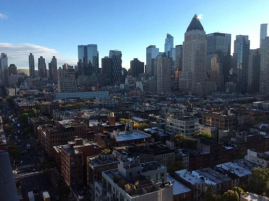 Rented by Cast Iron Real Estate | media 24