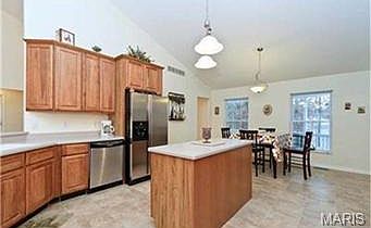 3rd image of 430 Winding Woods Dr