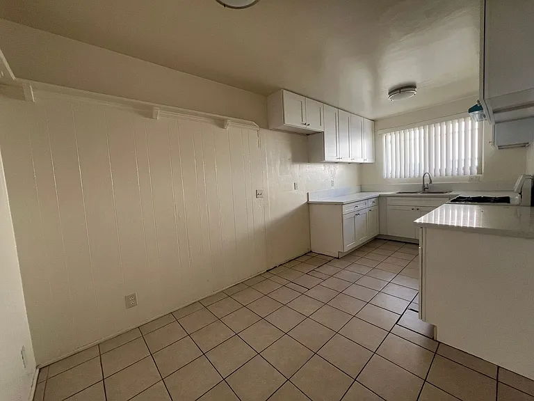 214 N Nicholson Ave — Photo 3