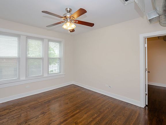 2nd image of 300 Madison St