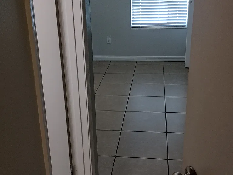 2844 Villa Woods Cir — Photo 16