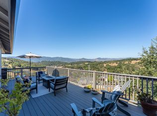 2412 Celestin Ct, Ukiah, CA 95482