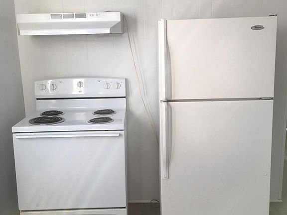 kitchen downstairs apartment