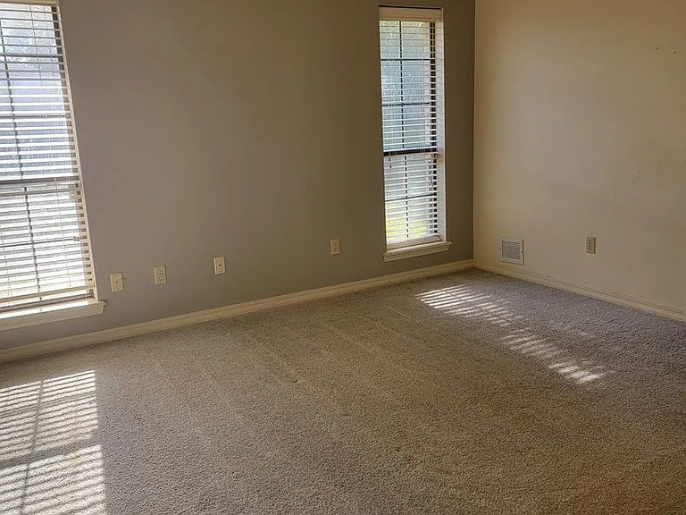 1801 Andy Cir — Photo 1