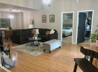 1388 N Ridge Pkwy, Olathe, KS 66061