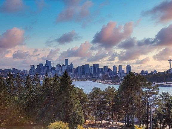 View from the unit's rooftop deck!