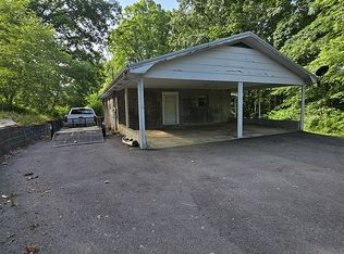 1360 Lower English Creek Rd, Newport, TN 37821