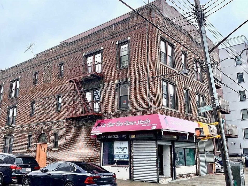 Building Photo 3