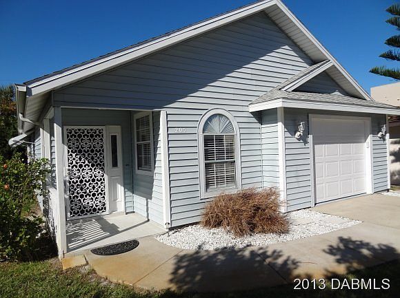 1st image of 205 Valencia Dr S
