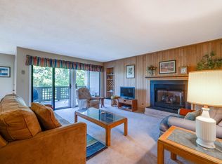 2041 Stone Rdg, Nellysford, VA 22958