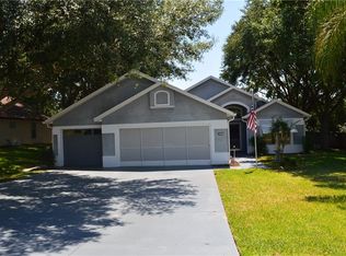 10347 Patrick Dr, Leesburg, FL 34788