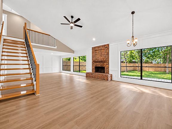 3rd image of 150 Park Way