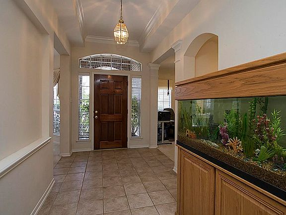 4th image of 19203 Windsor Pointe Ct