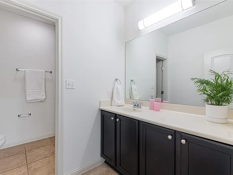 3831 Sapphire Loop — Photo 23