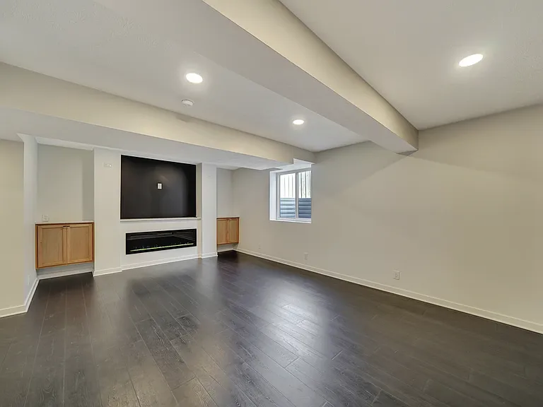 7339 Yankee Woods Dr — Photo 25