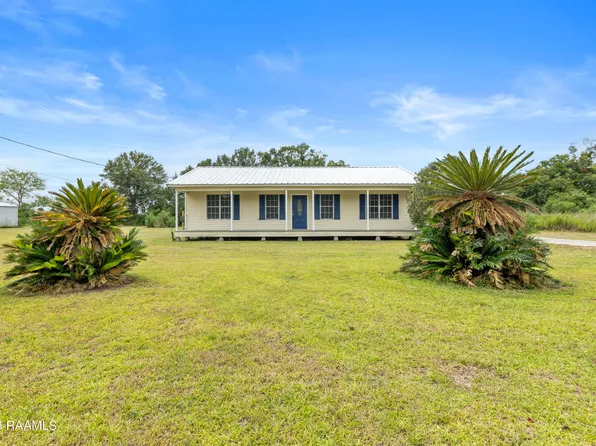 1034 Pat St, Arnaudville, LA 70512