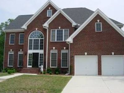 395 Virginia Water Dr, Rolesville, NC, 27571
