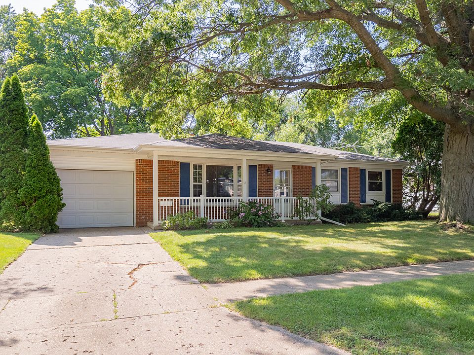 6126 Devon St, Portage, MI 49024 Zillow