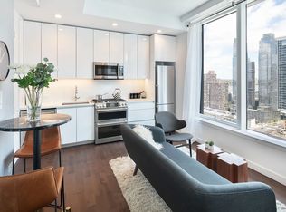 515 W 36th St APT 32G, New York, NY 10018