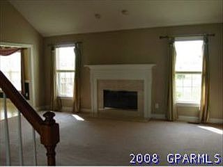 3rd image of 2056 Mercury Dr