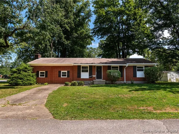 5 Mockingbird Circle, Jeffersonville, IN 47130
