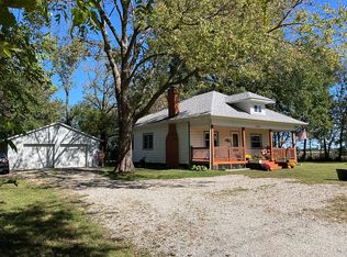 1073 NE 75th, Knob Noster, MO 65336