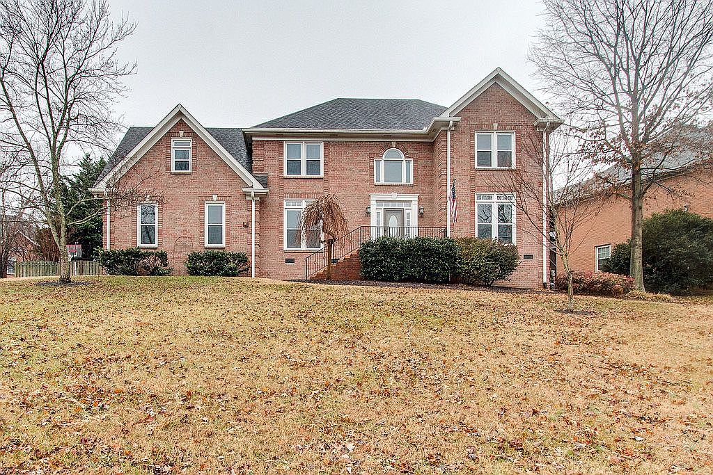 138 Ballentrae Dr, Hendersonville, TN 37075 Zillow