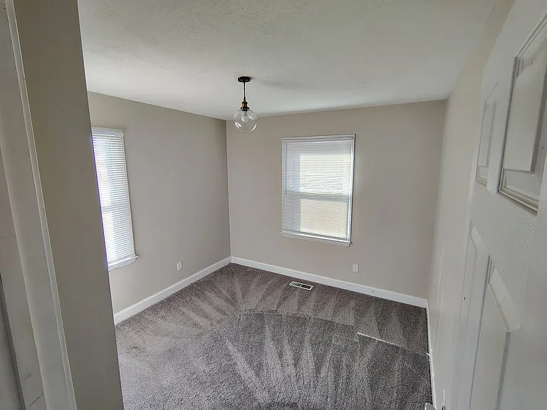 515 Farmview Dr — Photo 13