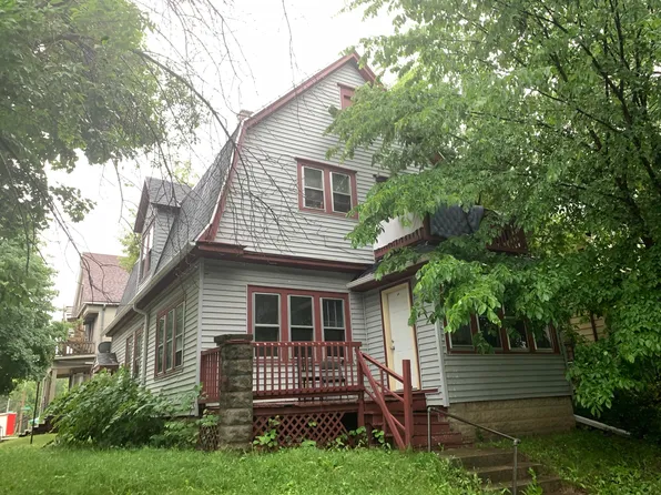 3203 W Vine St, Milwaukee, WI 53208