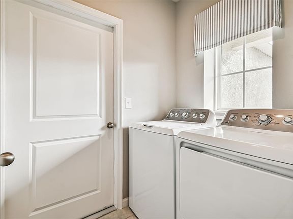 4th image of 3537 Zephyr Preserve Pl