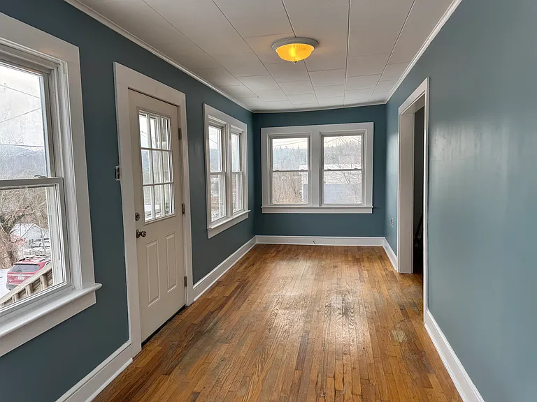 135 Church St — Photo 8