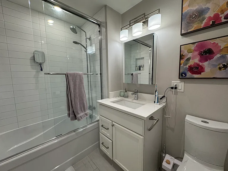 5R Trenton St #6 — Photo 9