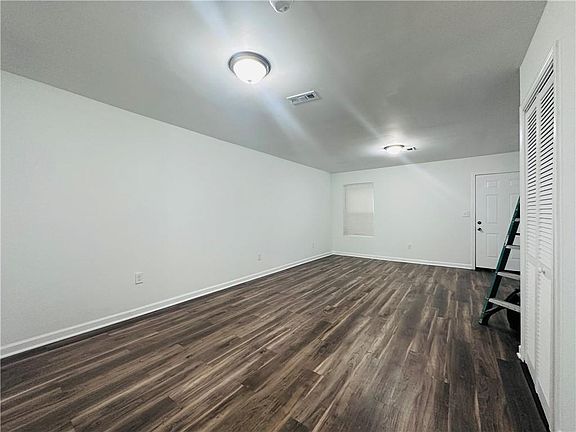 5th image of 2340 Beaver Ruin Rd APT 20