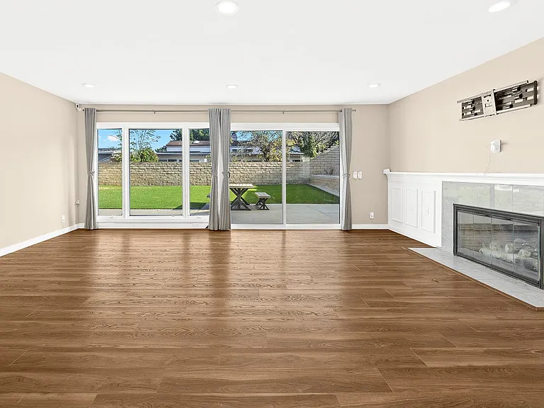 12110 Bowmore Ave — Photo 10