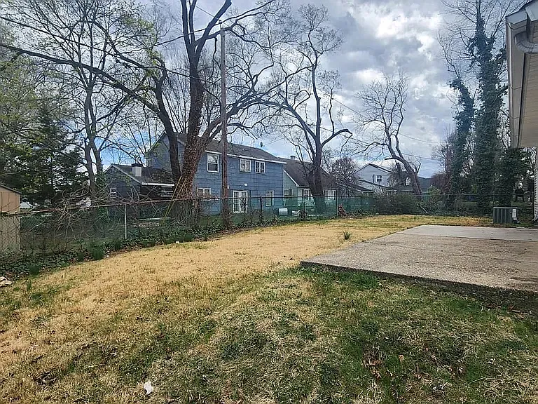 44 Princeton Ln — Photo 10