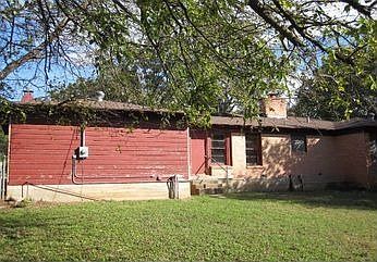 2nd image of 2901 Scruggs Park Dr #D